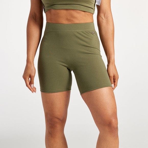 BYLT Basics Rib High-Waist Biker Short Palm - Picture 1 of 9